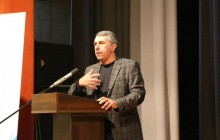 Доктор Комаровский рассказал о важном нюансе ухода за ребенком (видео)
