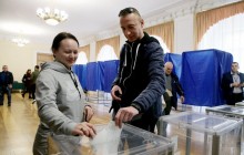 Явка избирателей по состоянию на 12:00 составляет 15%