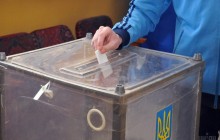 Voting in Ukraine's snap parliamentary elections starts overseas