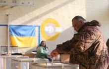 У Зеленского хотят провести выборы на Донбассе в конце октября