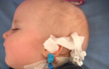 "Рота закрий, тварюко": у Києві лікарі познущалися із хворої однорічної дитини (відео)