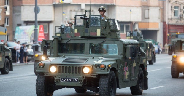 Україна отримала чергову партію американських Hummer для ЗСУ