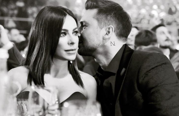 Папараці "застукали" Ані Лорак і російського співака у потрібний момент - в мережі нова хвиля чуток (фото )