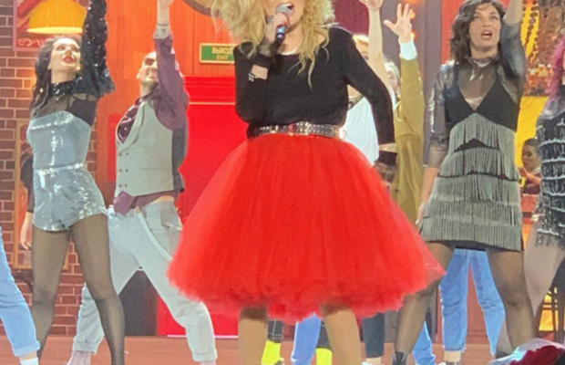 "Отношение, как к скоту": в сети разгорелся скандал из-за прощального концерта Пугачевой в Кремле