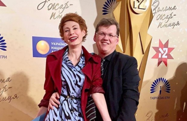 Известная ведущая "засветилась" на красной дорожке с украинским вице-премьером (фото)