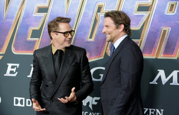 Премьера "Мстителей": Роберт Дауни-младший, Крис Эванс и другие звезды вышли на красную дорожку (фото)