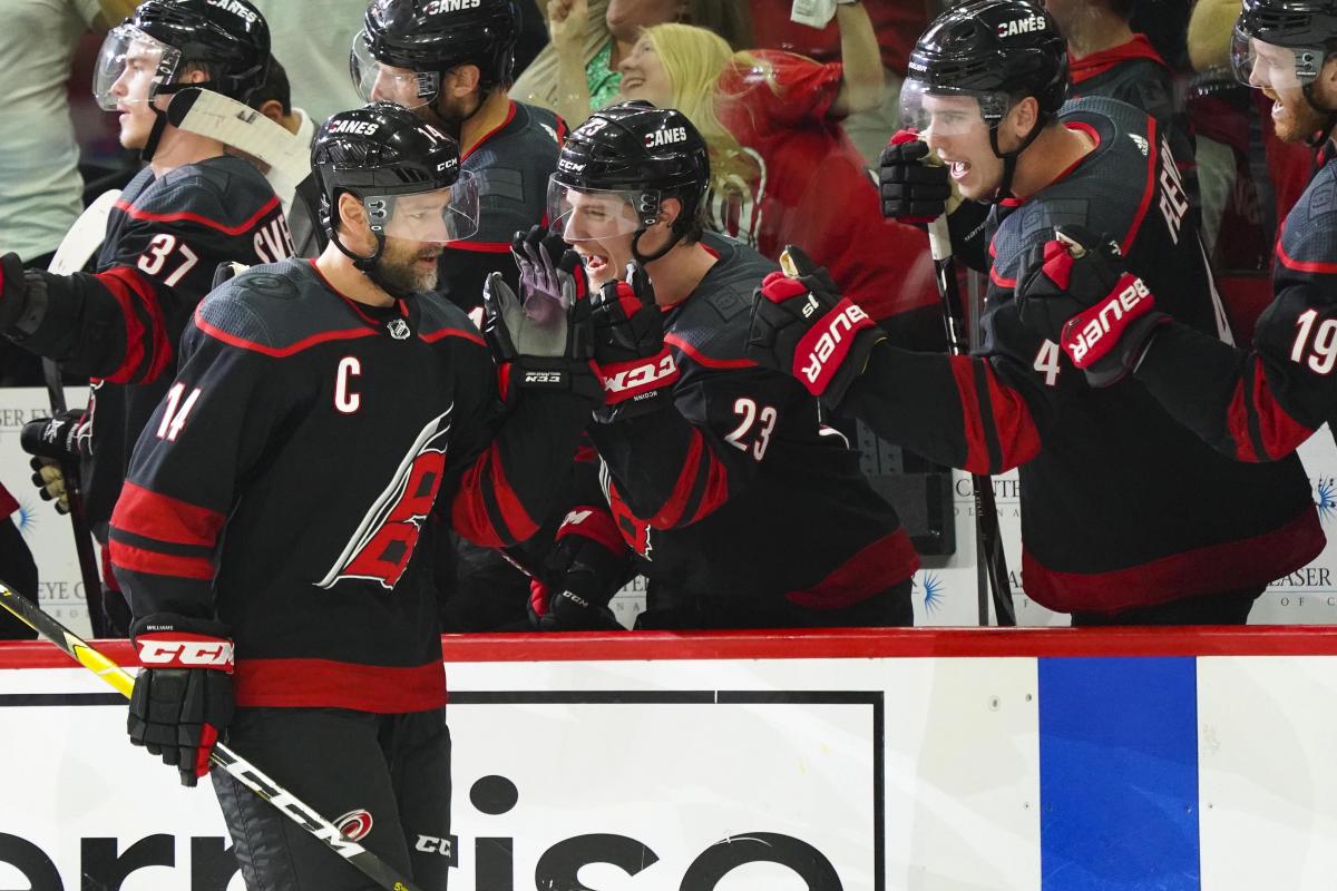 Кароліна Харрікейнз / REUTERS