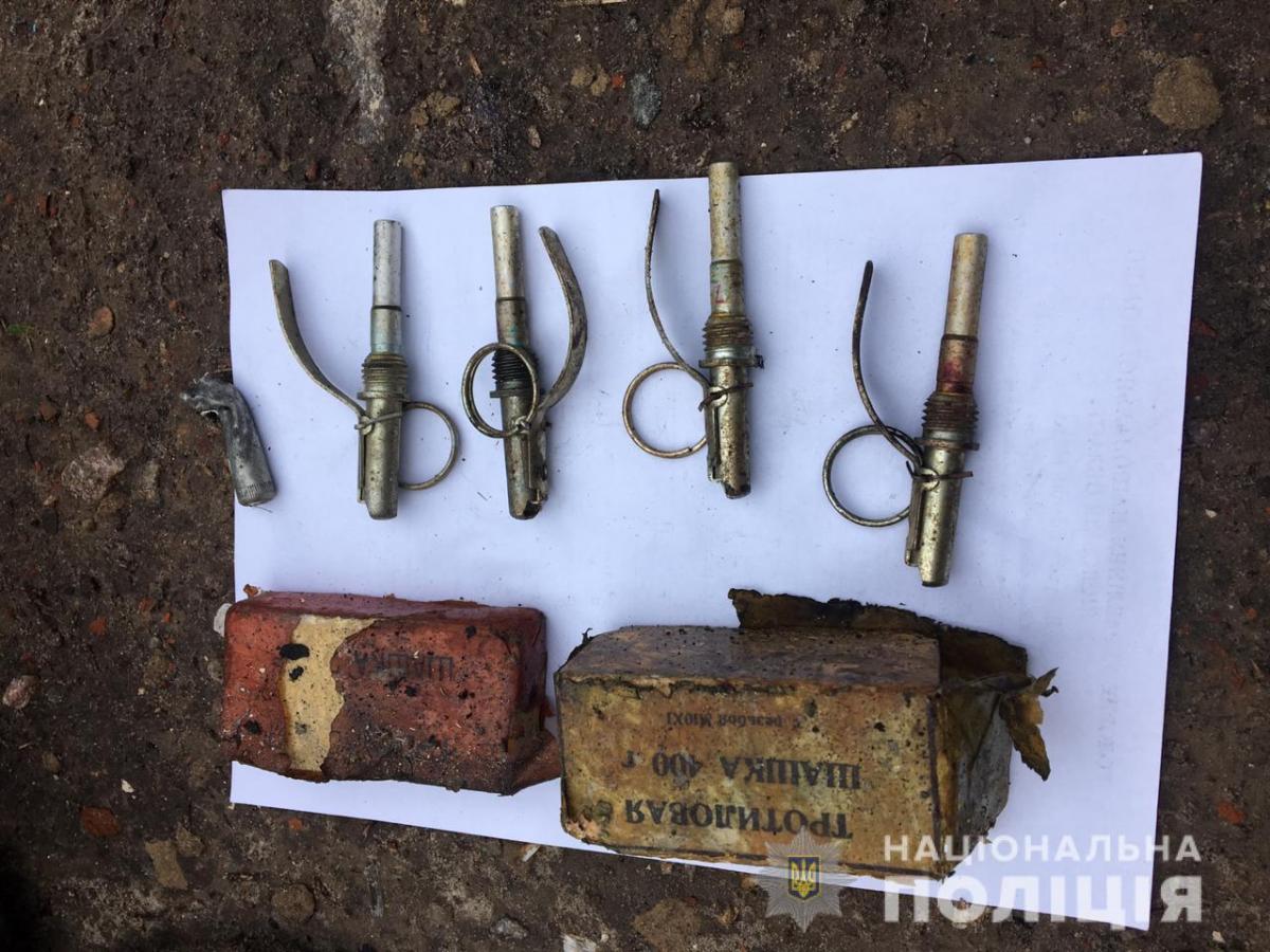Під Києвом молодий чоловік загинув від вибуху тротилу / kv.npu.gov.ua Під Києвом молодий чоловік загинув від вибуху тротилу / kv.npu.gov.ua