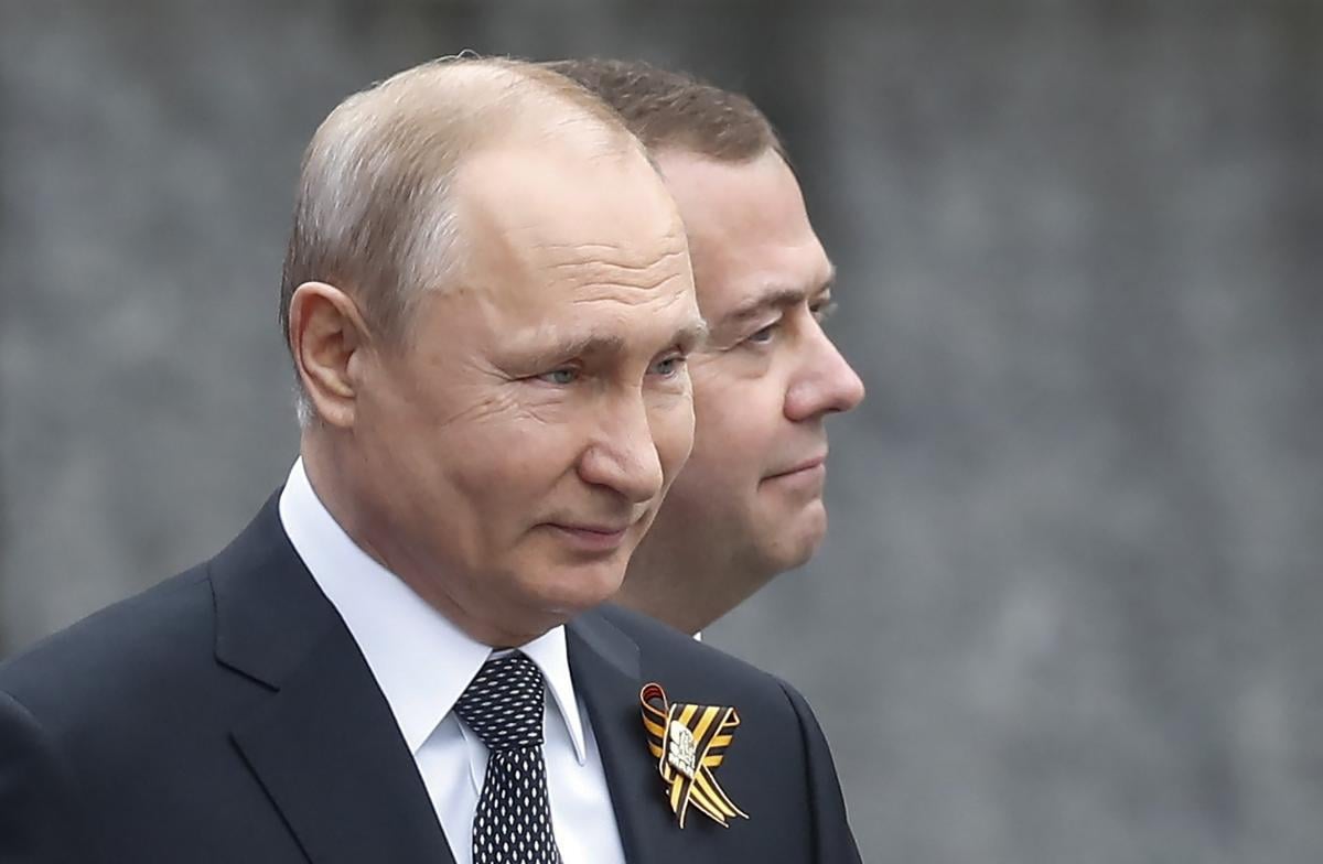 Разобраться с Путиным и диктаторами вокруг него - первая часть Мерлезонского балета, заявил Гудков  / фото REUTERS