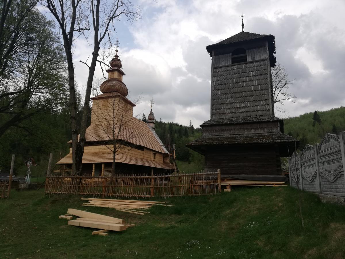 Унікальна дерев'яна церква в селі Гукливий / Фото Марина Григоренко