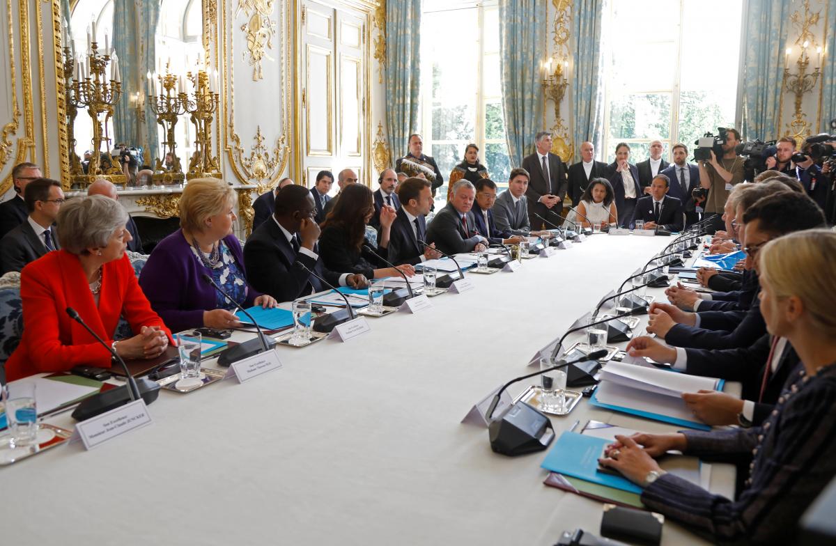 В Париже лидеры государств и интернет-компаний подписали "Крайстчерчский призыв" / REUTERS