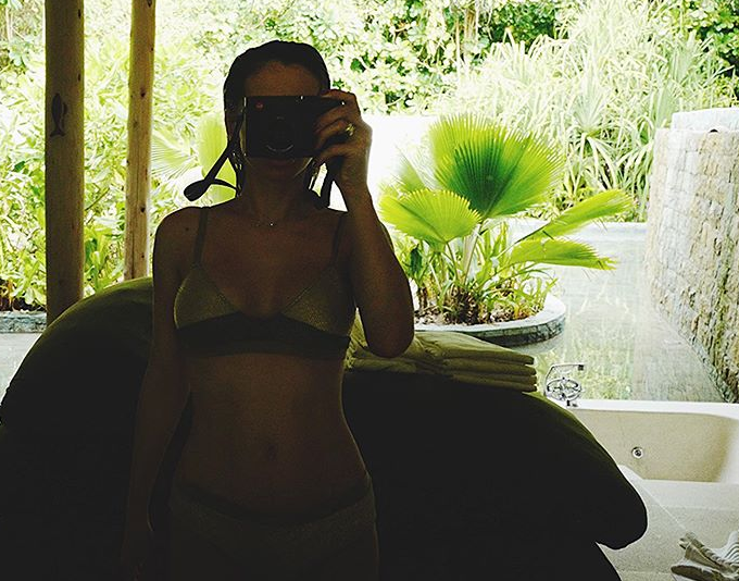 Знімки вийшли трохи темними / фото instagram.com/lobodaofficial