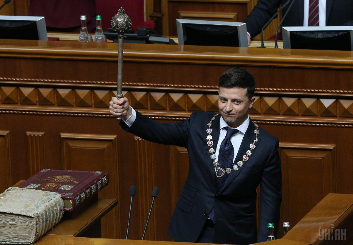 Зеленский первой задачей считает достижение мира на Донбассе / фото УНИАН