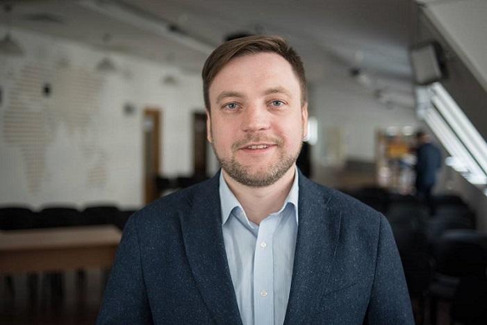 Монастирський вважає, що цивільний керівник СБУ здатен бачити ширше, ніж наявна система / фото Український інститут майбутнього Монастирський вважає, що цивільний керівник СБУ здатен бачити ширше, ніж наявна система / фото Український інститут майбутнього