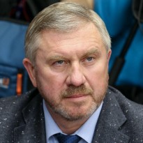 Суд арестовал экс-командующего Нацгвардии Аллерова с правом выхода под залог