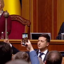 Zelensky officially becomes President of Ukraine