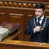 Zelensky announces dissolution of parliament (Video)