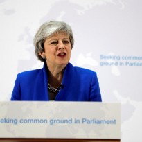 Мэй согласилась провести голосование о повторном референдуме относительно Brexit