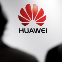 Huawei просит США вычеркнуть компанию из 