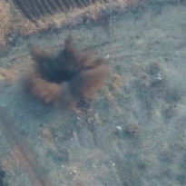 Ukraine's Azov Regiment destroys enemy infantry troops in Donbas (Video)