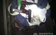 У Баришівці, де вбили поліцейського, затримали автомобіль зі зброєю (фото)
