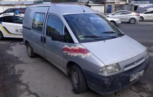 У Тернополі затримали молодого чоловіка, який за ніч викрав два автомобілі (фото)