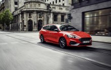 Ford Focus ST стал универсалом (фото)