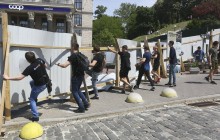Активісти зруйнували паркан на місці будівництва Музею Революції гідності у Києві (фото, відео)