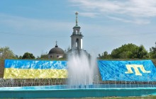 У Херсоні відкрили перший на материковій Україні пам'ятний знак, присвячений жертвам геноциду кримськотатарського народу (фото)