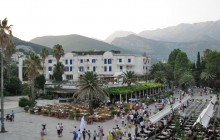 Черногория начала требовать COVID-сертификат для доступа в рестораны - СМИ