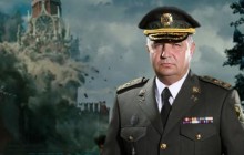 "Ми йдемо вперед": Полторак перед відставкою опублікував фото на тлі "руїн Кремля"
