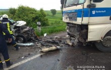 Лобове зіткнення автівок на Тернопільщині: троє людей загинули, двоє травмовані