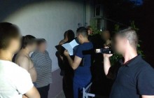 На Донеччині затримали співробітника СБУ, який налагодив систему збуту наркотиків