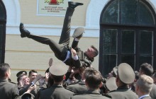 Київський ліцей імені Богуна випустив три сотні кадетів (відео, фоторепортаж)