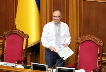 Зеленский присвоил Парубию звание Героя Украины посмертно