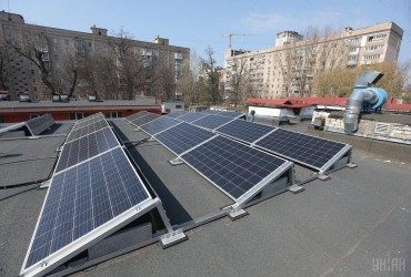 В Украине возобновляют оплату зеленого тарифа владельцам солнечных батарей