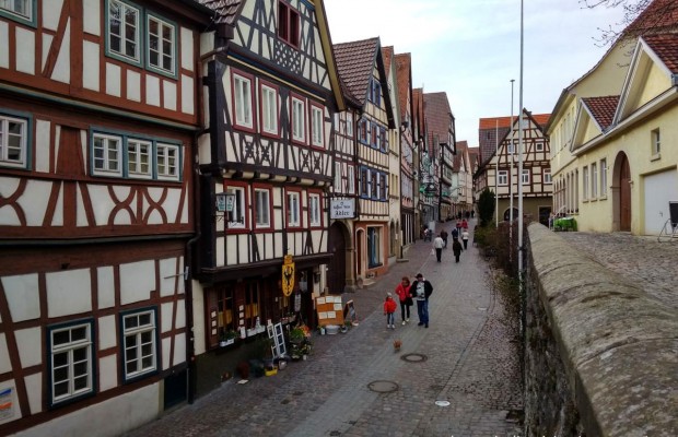 Казкові будинки в стилі фахверк: подорож в одне з найстаріших міст Німеччини