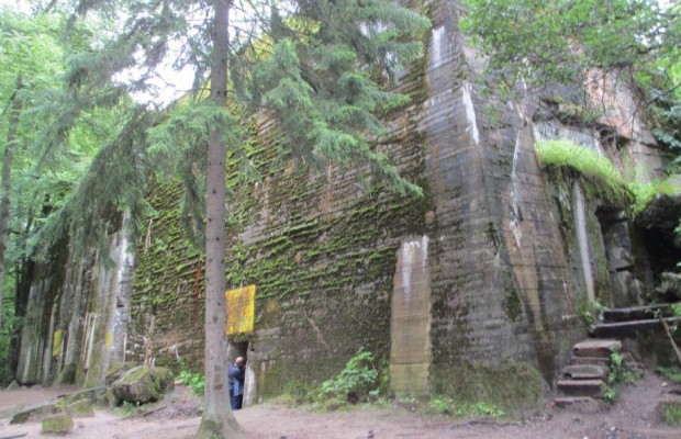 Ставку Гитлера “Волчье логово” в Польше реконструируют и превратят в музей