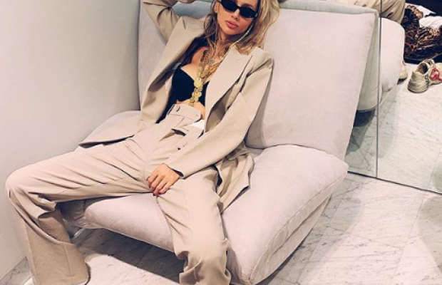 Світлана Лобода звела мережу з розуму своєю витівкою, "засвітивши" принади (фото)