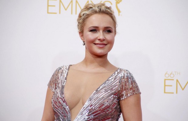 Екс-наречена Володимира Кличка з'явилася на людях в одній футболці та трусах (фото)