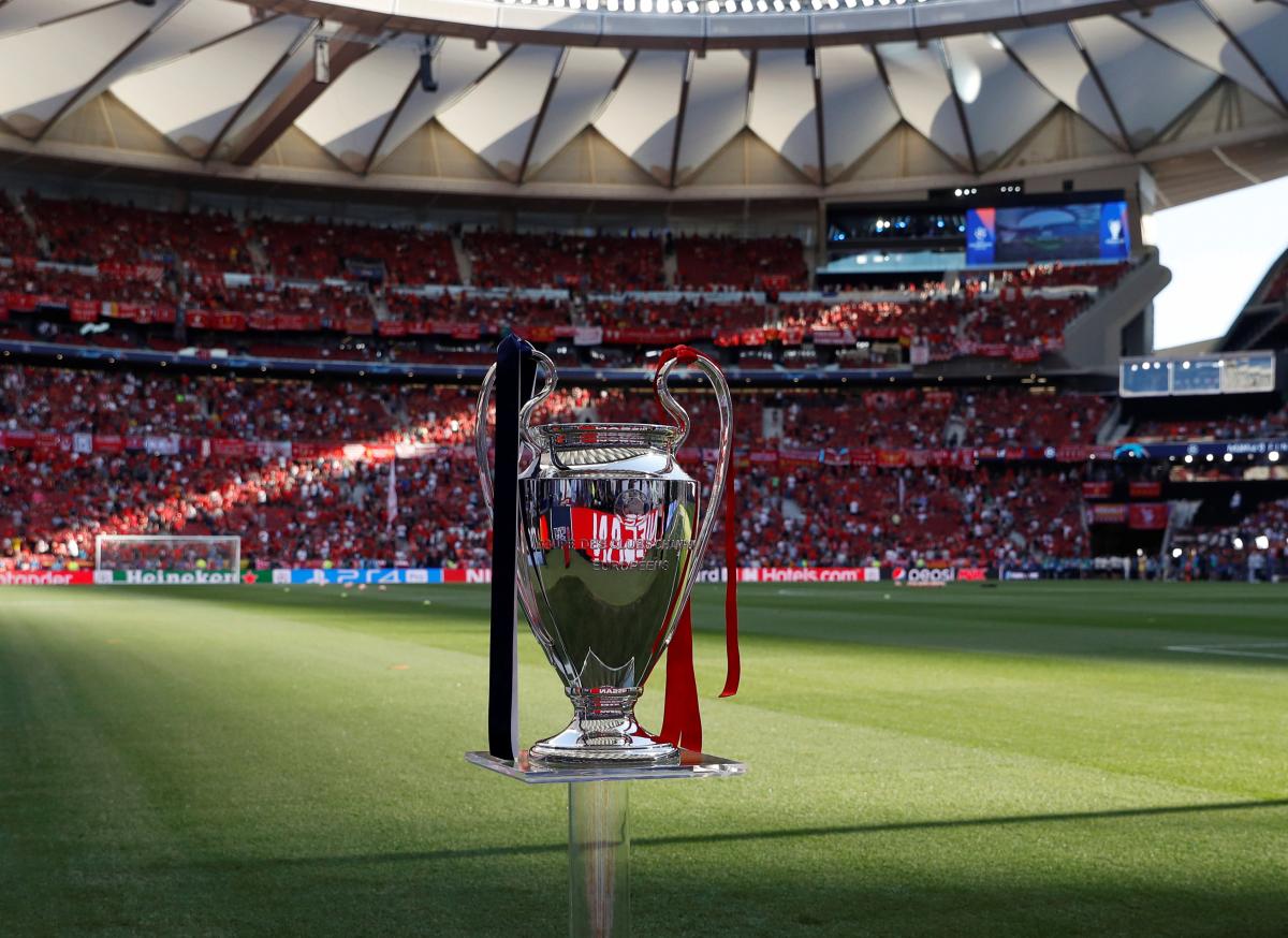 Трофей Лиги чемпионов / REUTERS