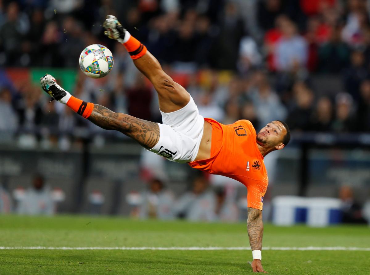 Мемфис Депай / REUTERS