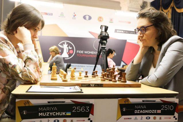 Марія Музичук зіграла внічию з Наною Дзагнідзе / фото: fwct2019.com Марія Музичук зіграла внічию з Наною Дзагнідзе / фото: fwct2019.com