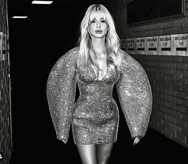 Наряд Лободы многим не понравился / instagram.com/lobodaofficial Наряд Лободы многим не понравился / instagram.com/lobodaofficial