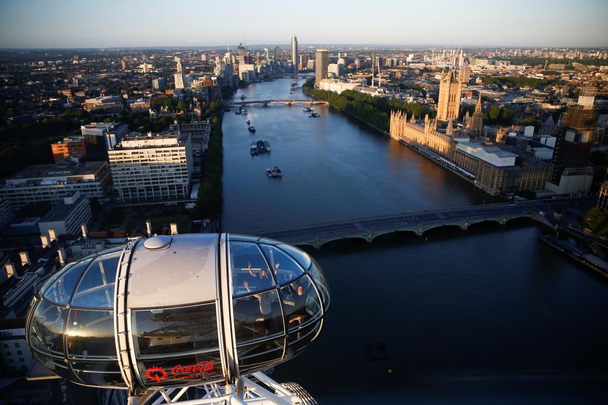 МАУ не припинятиме польоти до Британії \ фото REUTERS