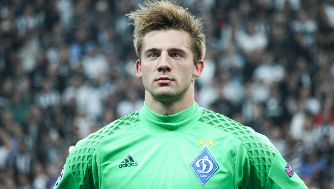 Стало известно, ради клуба какой страны экс-вратарь 'Динамо' хотел сбежать из Украины