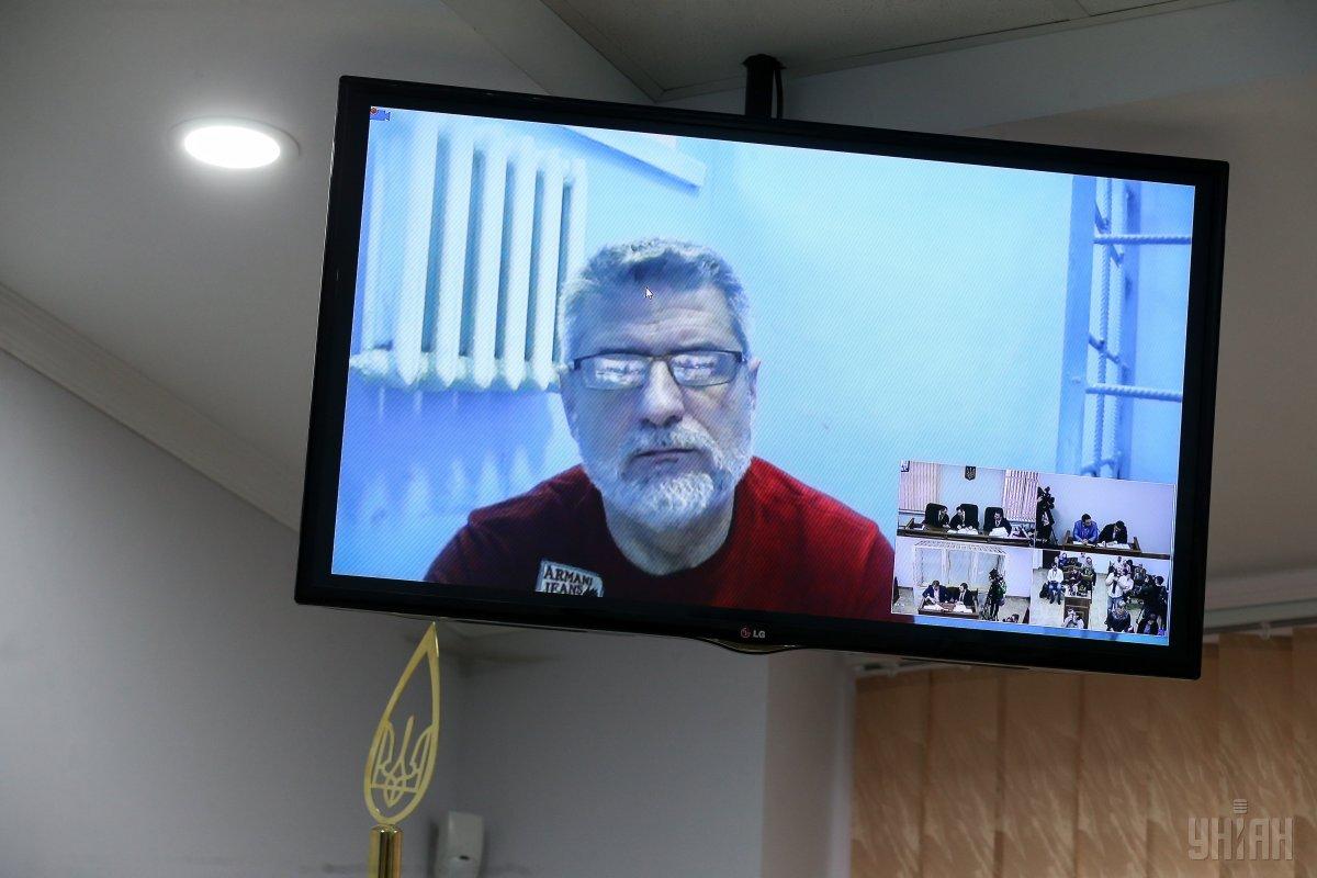 Суд продовжив термін домашнього арешту екс-начальнику київського УСБУ Щеголєву, підозрюваному в організації розгону Майдану / фото УНІАН Суд продовжив термін домашнього арешту екс-начальнику київського УСБУ Щеголєву, підозрюваному в організації розгону Майдану / фото УНІАН