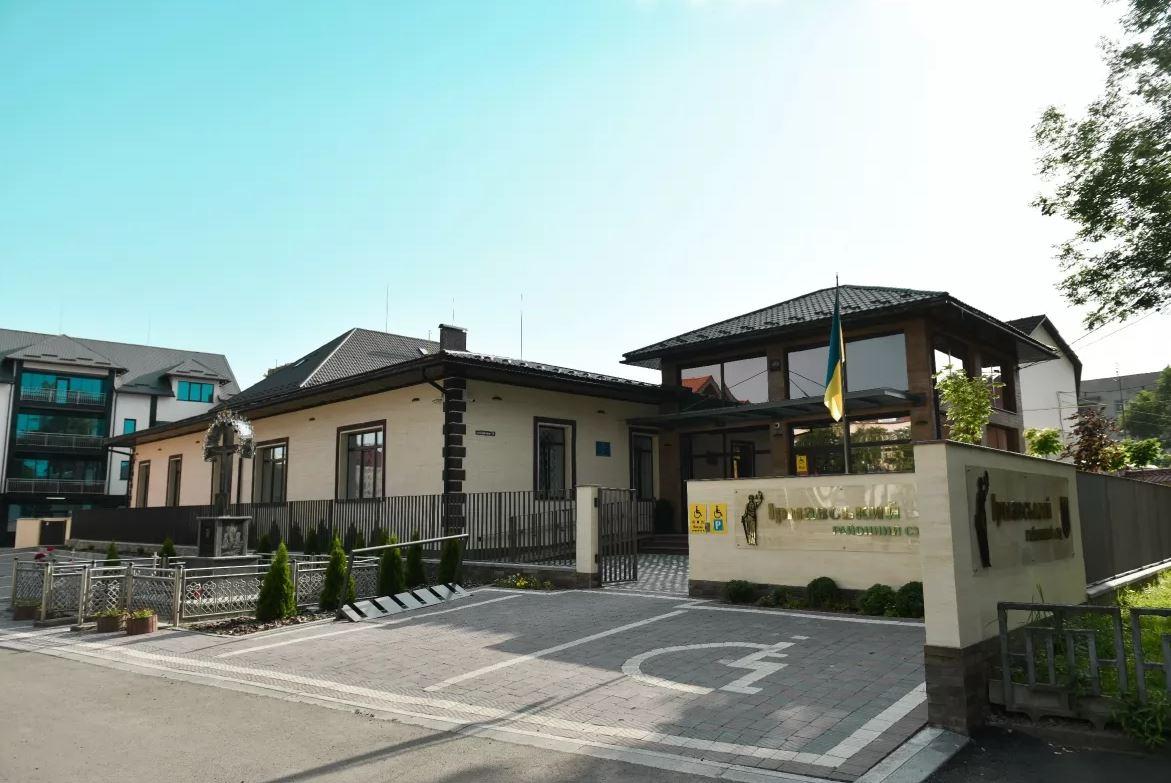  Иршавский суд после реконструкции / Фото пресс-служба суда