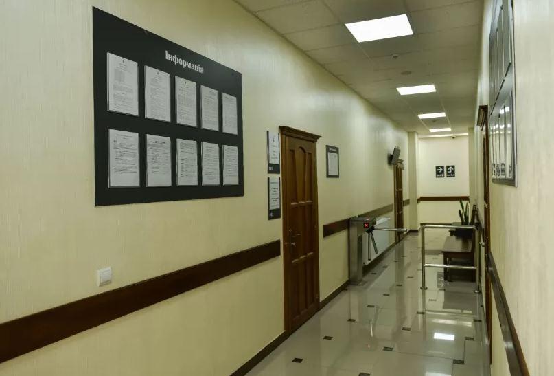 В Иршаве на Закарпатье реконструировали здание районного суда после пожара (фото)