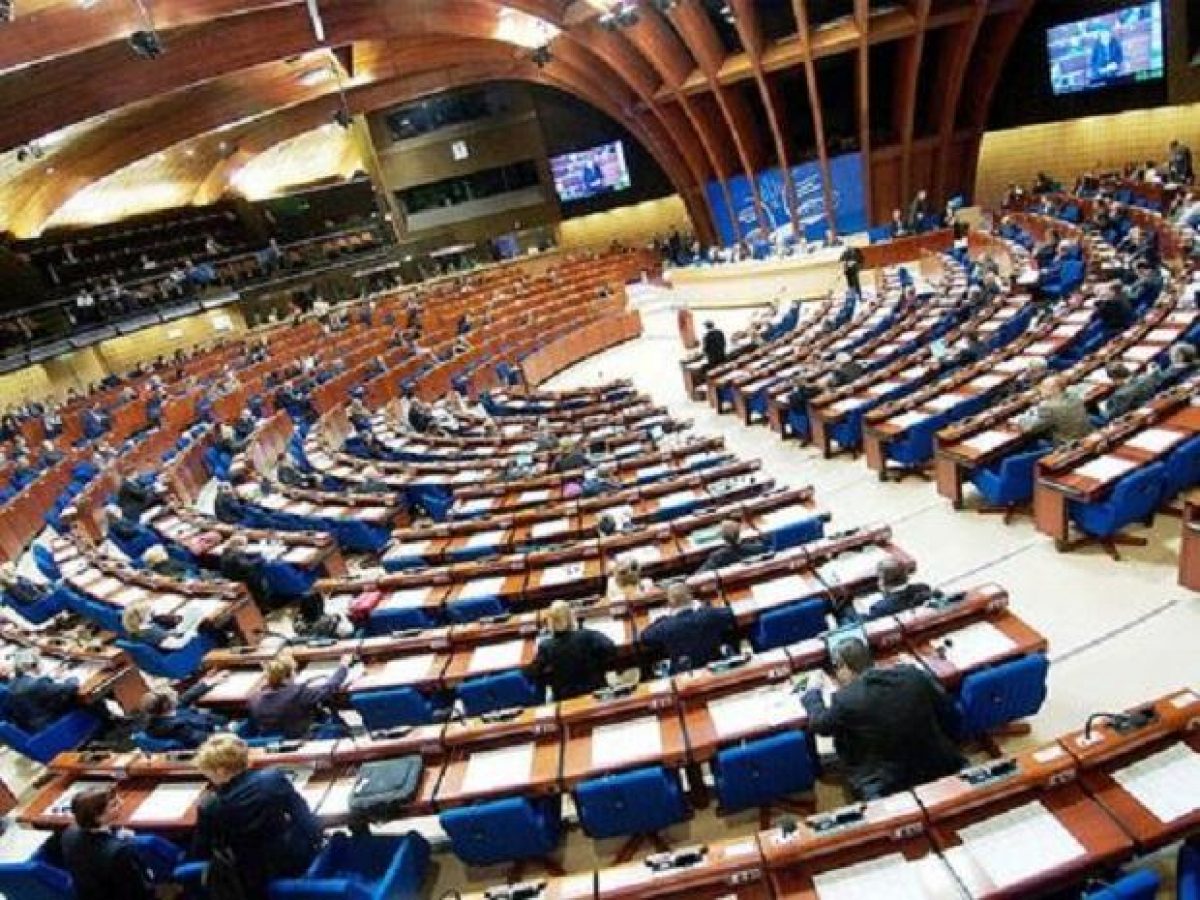 ПАСЕ осудила Россию за преследование крымских татар и нарушения прав человека в Крыму